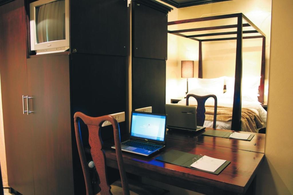 Hotel Firlane House Bredasdorp Zimmer foto